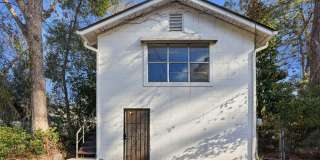 1303 E 33rd Street unit: Upper Carriage House Gallery 1