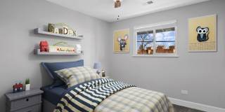 Beautiful Remodeled Apartments - includes washer/dryer Must See! Gallery 7