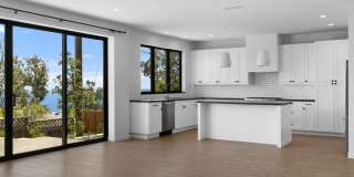 Modern Coastal Lease in Top of the World Gallery 8