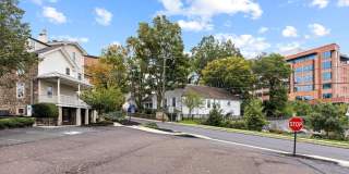 152 N MAIN Street Gallery 57