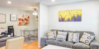 Cloverdale Apartments Gallery 10