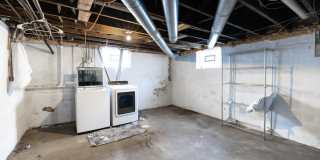 Beautiful 3 Bed, 1.5 Bed Gallery 24