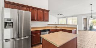 Oversized Lot + Dual Garages! 3 Bed + Den in Mountain Vista Gallery 13