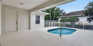 303 Caravelle Drive Gallery 51