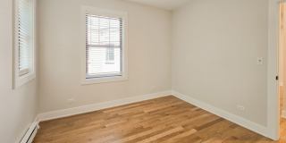 2237-41 N Bissell Gallery 24
