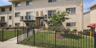 Naylor Overlook Gallery 21