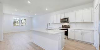 Modern Comfort in Avery Centre – Ready for You! Gallery 12