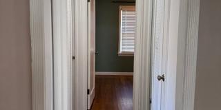 Audubon-Downriver Neighborhood 4 bedroom, 1 bath corner lot with large, fenced yard Gallery 9