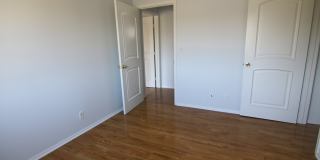525 S Belmont St Gallery 17
