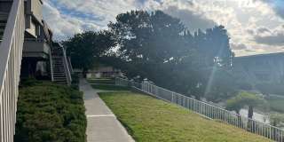 2 Bedroom, 1 bath unit Gallery 1