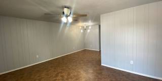 713 S Illinois Ave Gallery 1