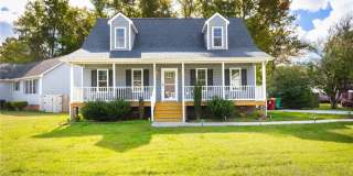 2446 Gracie White Circle Gallery 1