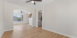 18024 W Maui Lane Gallery 10