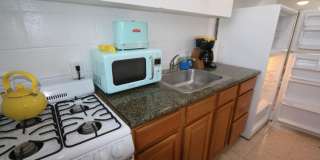 3147 Brokaw St. #2 Gallery 1