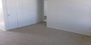 MOVE IN SPECIAL: $200 off of the first full month's rent! Very nice Home located in the Carrasland Area! Gallery 25