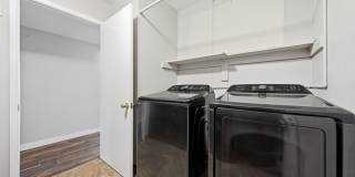 10432 W Avalon Drive Gallery 64