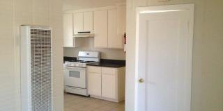 One Bedroom Unit In 4 Plex Ready To Go!!! Gallery 4