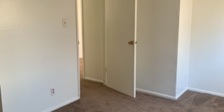 3230 East Pinchot Avenue Gallery 4