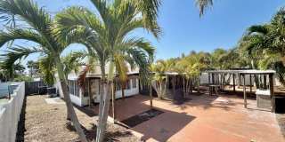 10108 Paradise Boulevard Gallery 66