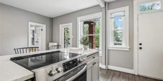 1376 North Pearl Street #109 - 1 Gallery 6