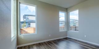 3002 Comet Street Gallery 11