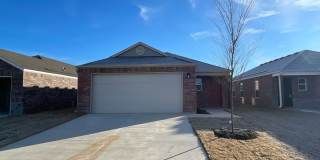 Pre-Leasing Now: Modern 3-Bedroom, 2-Bath Home in Barberry Court! Gallery 4