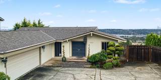 Sweeping Skylines & Modern Mid-Century Luxury in Bellevue! Gallery 1