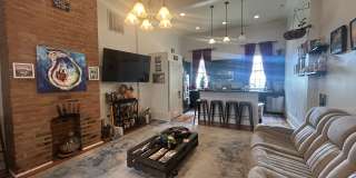 1002 Jackson Avenue Gallery 14