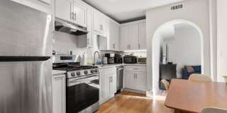 564 East 5th St. Gallery 7