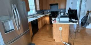 879 Middle River Road Gallery 11