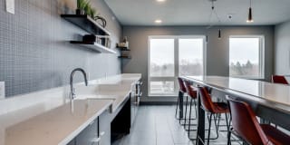 The Grove Gallery 25