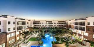 Hawthorne at Fairmont Gallery 60