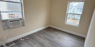 15 WILLIAMS Street Gallery 12