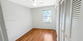 1145 W Lake St Gallery 27