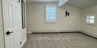 1089 West Stanford Avenue Gallery 1