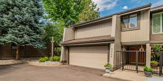 3BD, 2.5BA Arapahoe Lake Park Townhome Near DTC Gallery 36