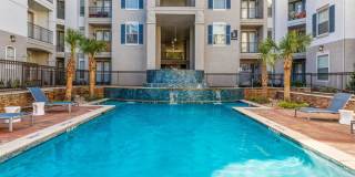 Broadstone Paragon Gallery 24