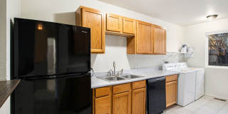 Updated Duplex 4 bed | 2 bath in Westwood! Gallery 1