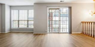 Spacious Newly Rennovated 2 Bedroom House with 2.5 Bath Gallery 31