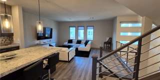 8083 Haywood Estate Avenue Gallery 21