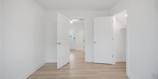 909 Baltic Avenue Gallery 20