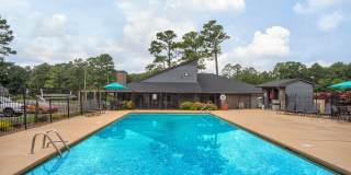 Element at Creekside Gallery 1