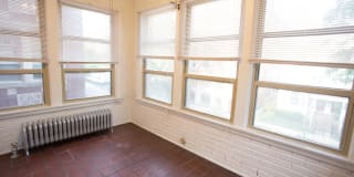 Harper Court Gallery 22