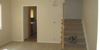 5633 Parker Street Gallery 8