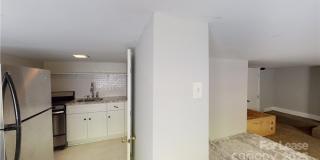 428 Hawthorne Lane Gallery 11