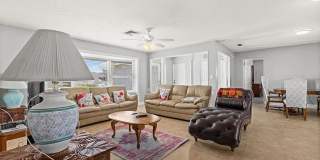 Stunning Waterfront Home - Treasure Island! 3bed| 2bath Gallery 12
