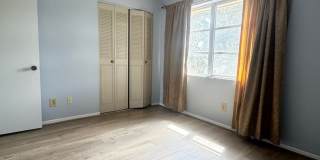 Unfurnished Townhouse Near Downtown Sarasota Gallery 25