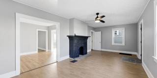 1452 Summit Street Gallery 4