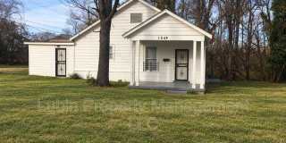 1049 Stonewall St Gallery 1
