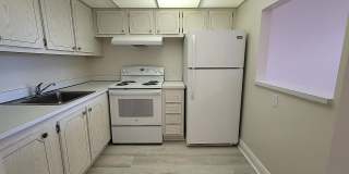 300 Village Green Circle S Gallery 8